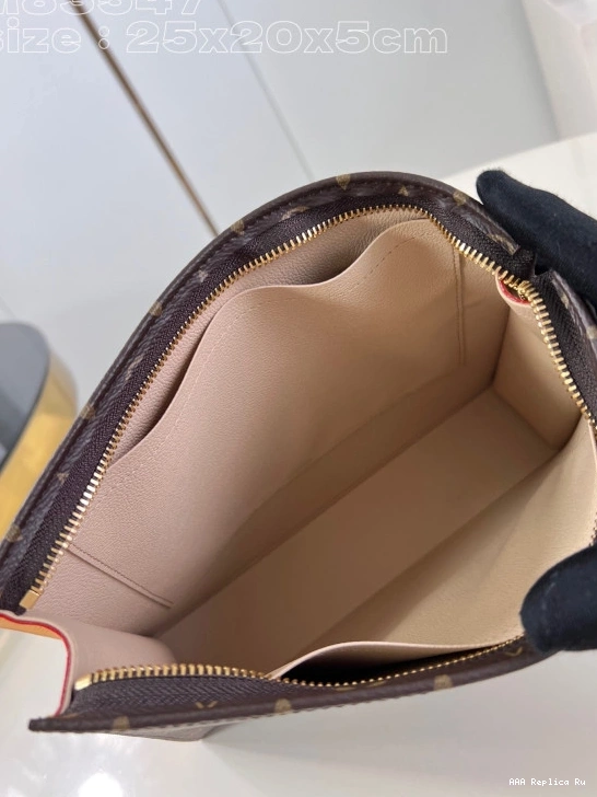 AAA Replica Ru VUITTON Toilette-25*20*5.5cm Poche LOUIS 0712